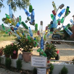 Recycled tree sculpture.jpg