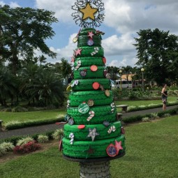 Tires upcycled tree.jpg