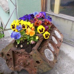 Recycled planter art.jpg