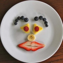 Berry article 18 dole funny fruit face kids activity.jpg
