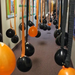 Hanging black ballons for halloween.jpg