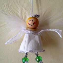 1 christmas angel egg carton craft 017.jpg