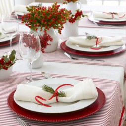550021c705890 festive red and white table setting 1210 s3.jpg