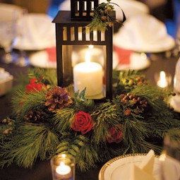 Christmas decorations holiday centerpieces.jpg