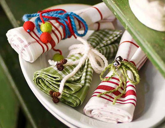 Servietten falten zu weihnachten mit garn_stoffservietten schnell und weihnachtlich falten.jpg