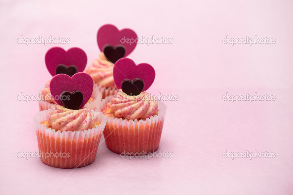 Depositphotos_24061643 stock photo four valentines muffins with heart.jpg