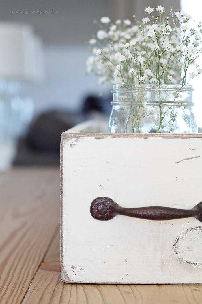 15 rustic wooden box centerpiece ideas homebnc.jpg