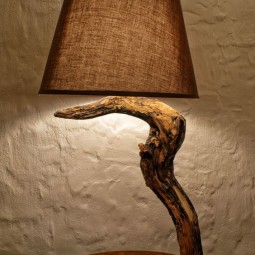 Chic driftwood lamp.jpg