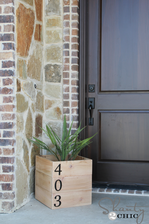 Diy house number planter box.jpg
