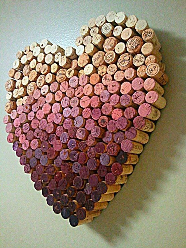 Diy wine cork heart.jpg