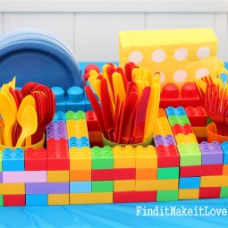 Lego birthday party 9.jpg
