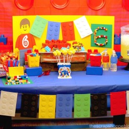 Lego birthday party table.jpg