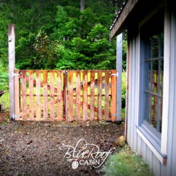 Make a gate for your garden.jpg