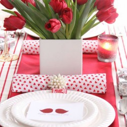Valentine day table233.jpg