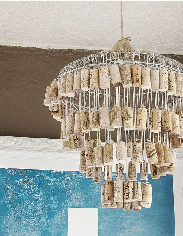 Wine cork chandelier.jpg