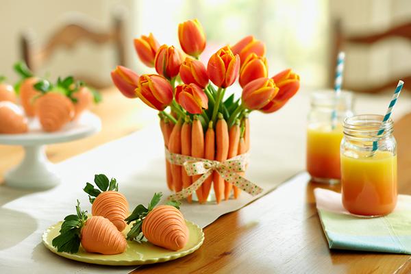 2015 03 02_mulligan carrot tulip vase carrot strawberries.jpg