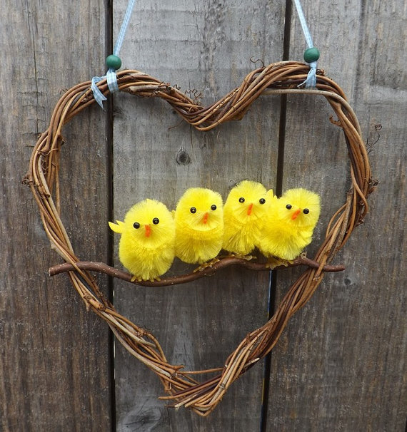Easter chicks wreath.jpg