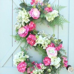 Make a monogram spring wreath.jpg