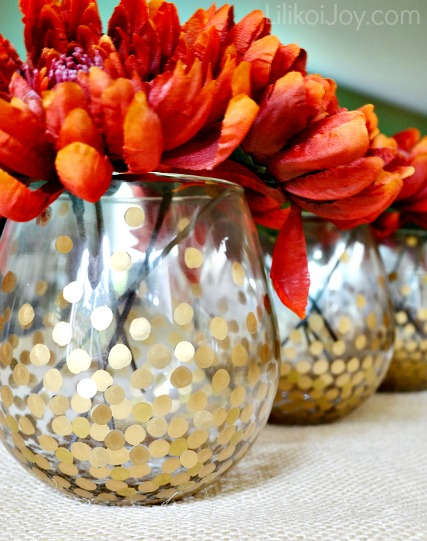 Make these simple but chic gold dot vases.jpg