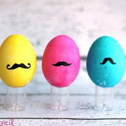 Mustache easter eggs 2.jpg