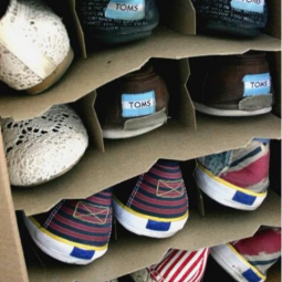 Zapatos cajas.png