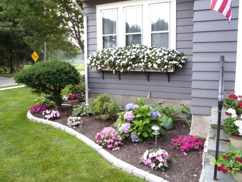 01 front yard landscaping garden ideas homebnc.jpg