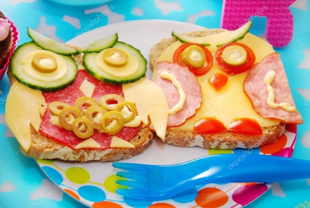 Depositphotos_15879709 stock photo funny sandwiches with owl for 1.jpg