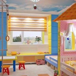 Kinderzimmer komplett suesse bunte moebel und fensterrollen in orange 1.jpg
