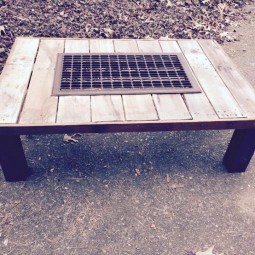 Pallet coffee table with metal grill.jpg