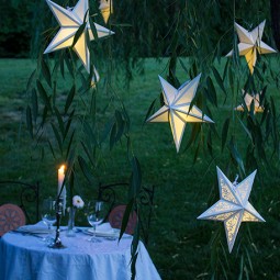 Paper star lanterns.jpg