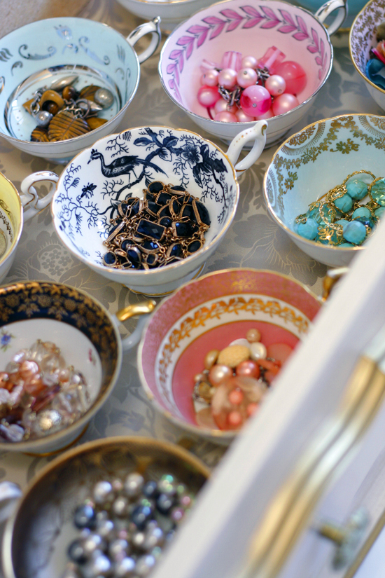 Vintage teacups make amazing jewelry trinket holders.jpg