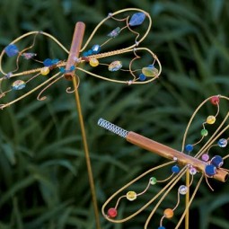 Dragonfly garden art.jpg
