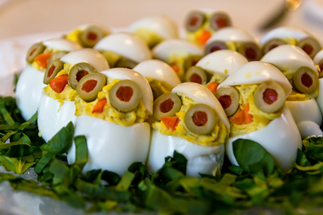 Interessante und kreative party gerichte mit gekochten eiern.jpg