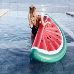 03 a fun watermelon slice float for tropical inspiration.jpg