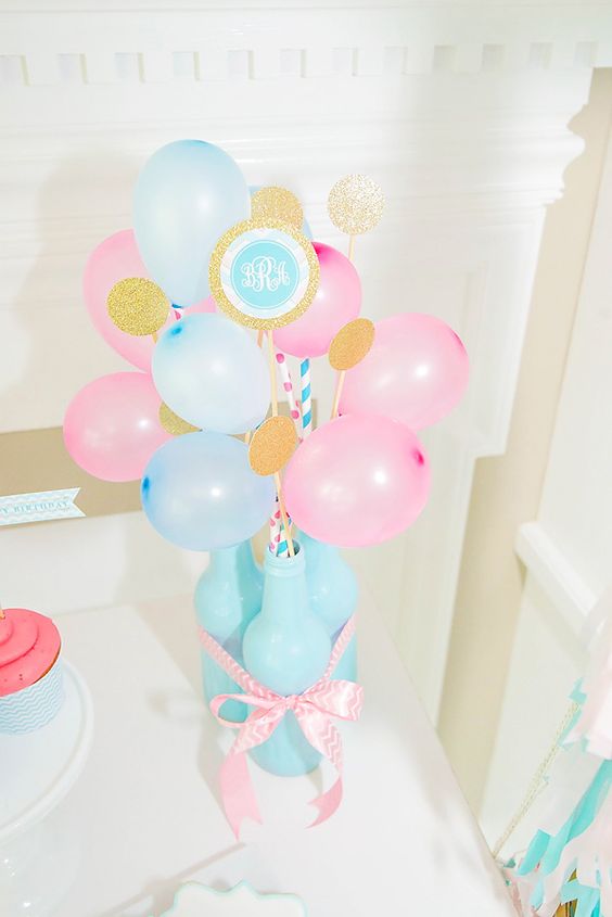 05 blue bottles with blue and pink balloons on straws.jpg