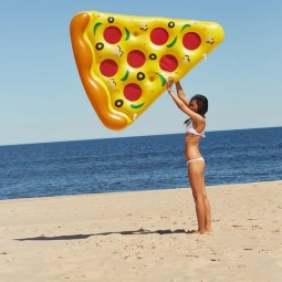06 pizza slice float for food fans.jpg