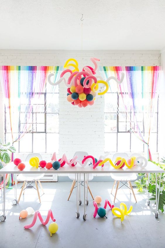 16 colorful balloon chandelier for the party.jpg