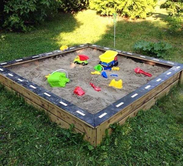 Outdoor pallet projects for kids summer fun 2.jpg