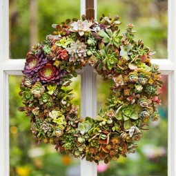 Succulent wreath.jpg