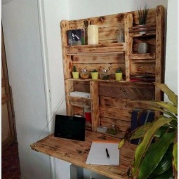 Wood pallet folding desk cum shelf.jpg
