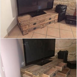 Wood pallet media table with drawers.jpg