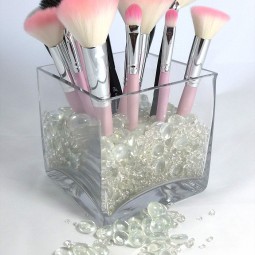 Beautiful makeup brushes holder.jpg