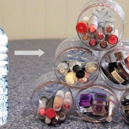 She recycles bottles for a brill 1024x621.jpg