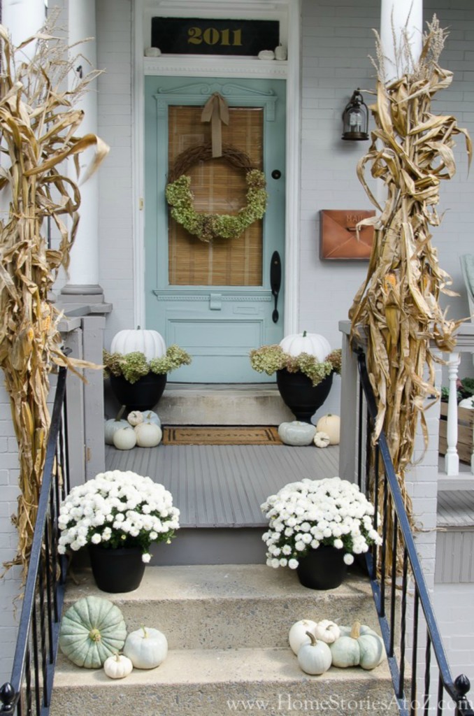 24 fall porch decorating ideas homebnc.jpg