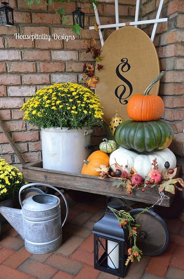 27 fall porch decorating ideas homebnc.jpg