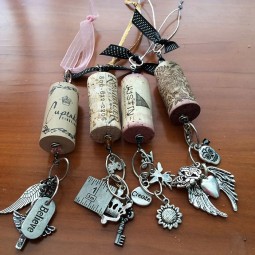 E7734259cf50765ba923bad4e049ad42 wine cork ornaments wine corks.jpg