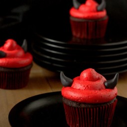 Gallery 1438794442 red devil cupcakes 1.jpg