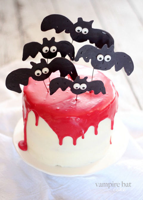 Vampire bat cake.jpg