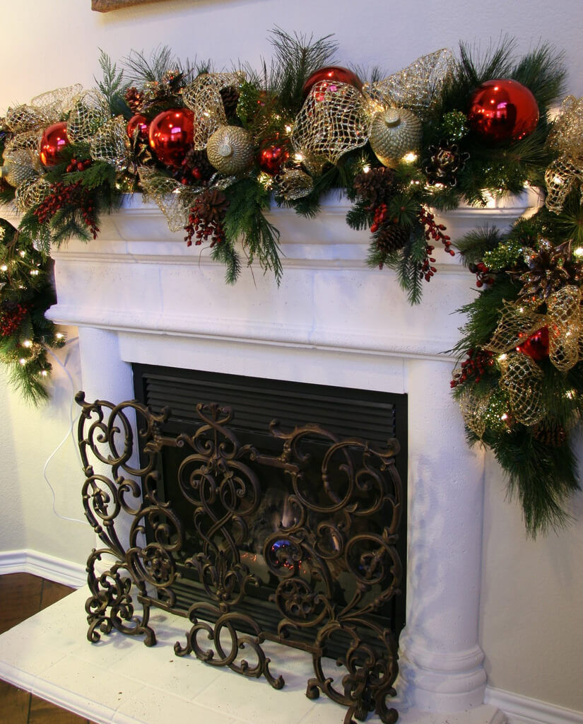 18 christmas mantel decoration ideas homebnc.jpg