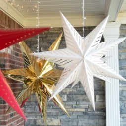 20 ways to decorate your porch for christmas16 300x450.jpg